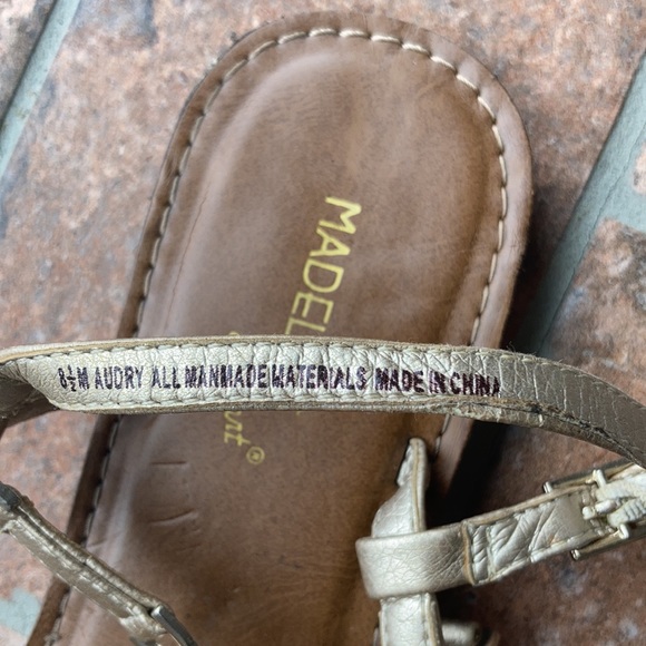 Madeline Stuart Audry thong sandals - Picture 5 of 8